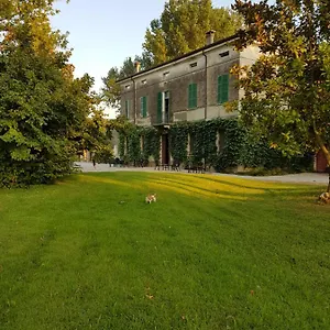 https://corte-malpensata.it-lombardy.com