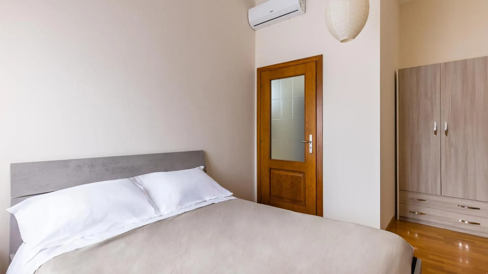 Punto Felice Stadio Apartment Naples Italy